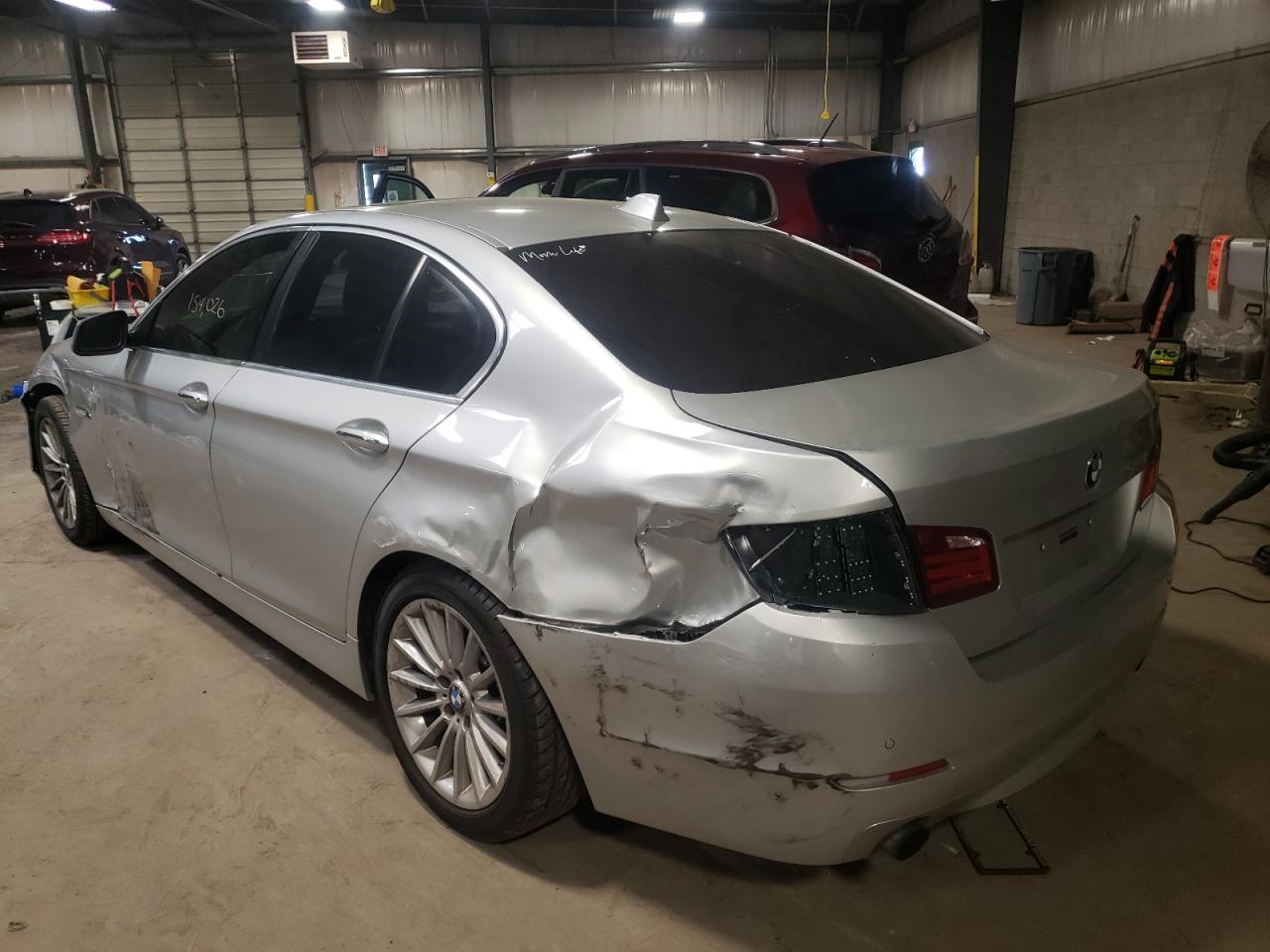 Photo 3 from auction – 2011 BMW 535 I with VIN WBAFR7C5XBC800965