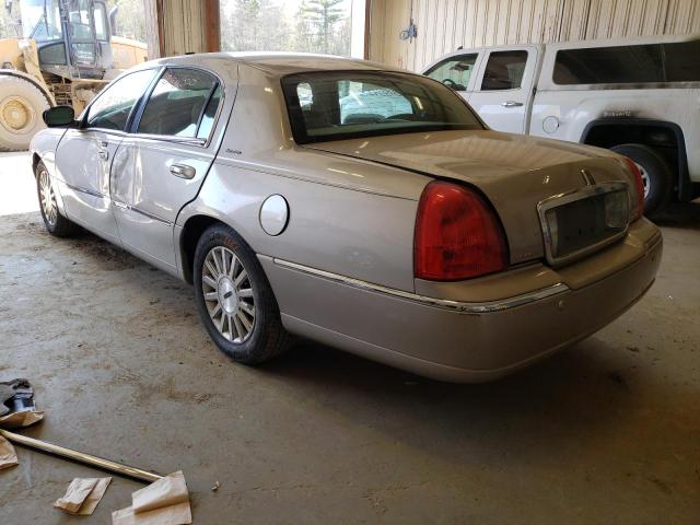 Photo 3 from auction – 2003 LINCOLN TOWN CAR with VIN 1LNHM82W63Y613667