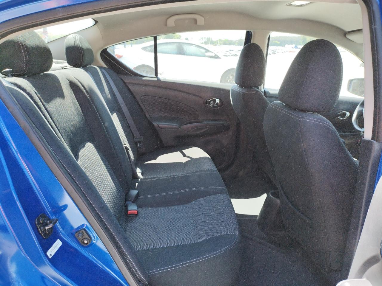 Photo 6 from auction – 2017 NISSAN VERSA S with VIN 3N1CN7AP4HL809781