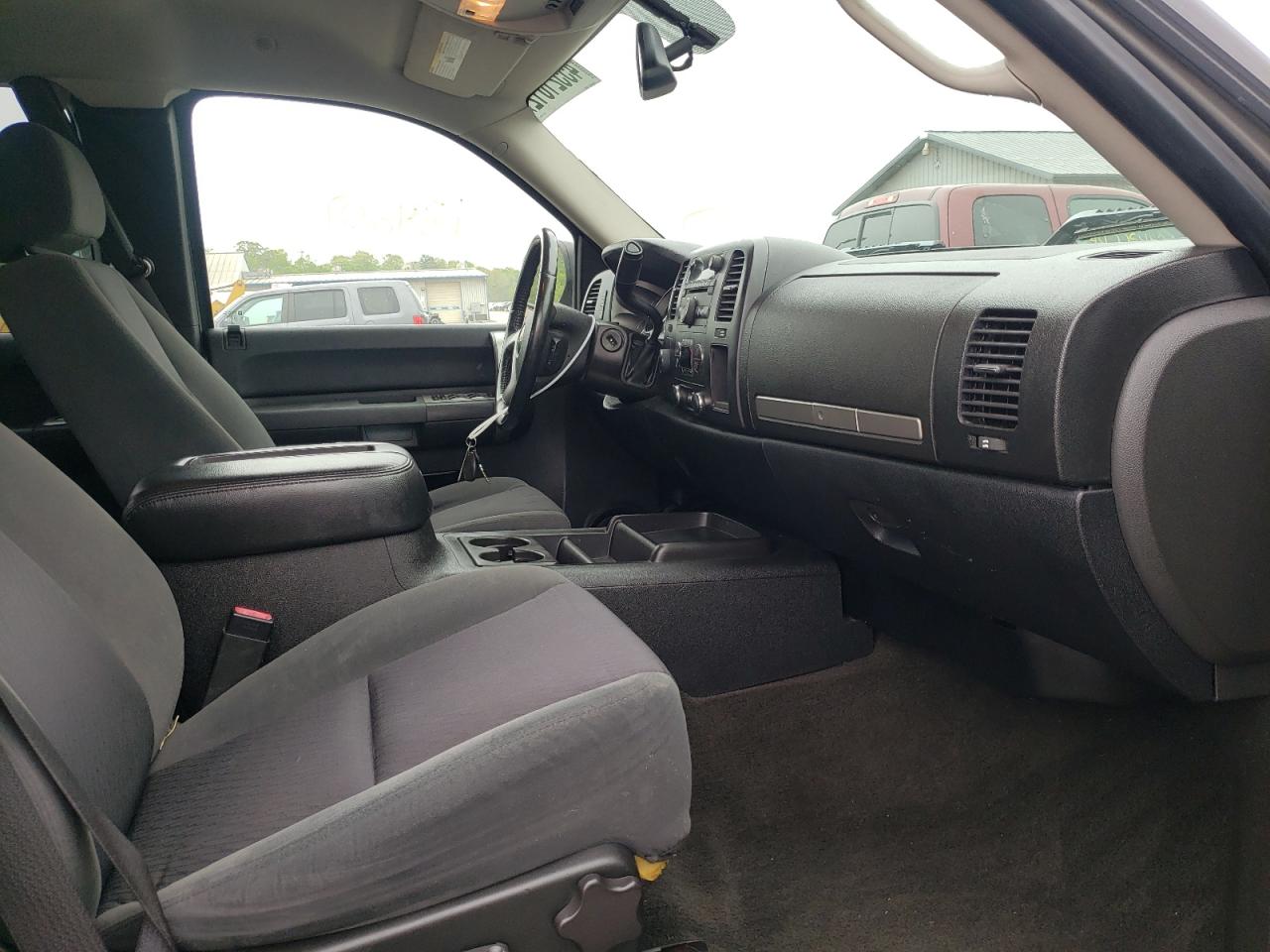Photo 5 from auction – 2007 GMC NEW SIERRA with VIN 1GTEK19J07Z541475