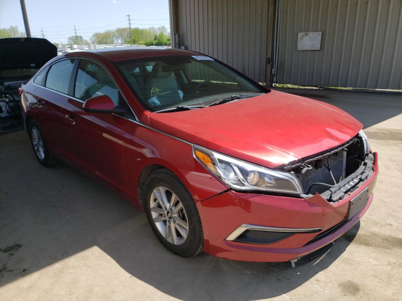 HYUNDAI SONATA SE 2015 with VIN 5NPE24AF6FH025944 - Photo from auction