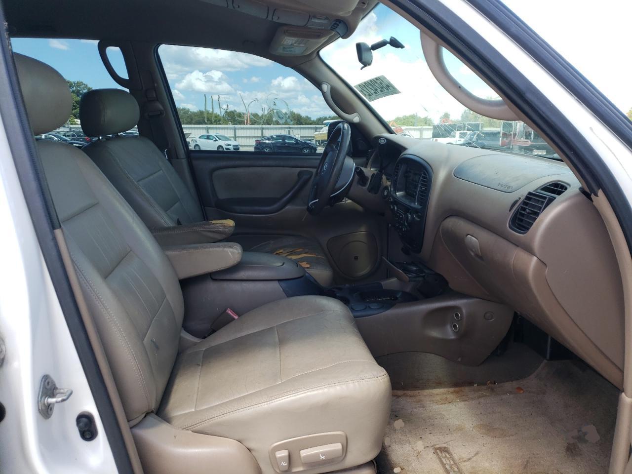 Photo 5 from auction – 2003 TOYOTA SEQUOIA SR with VIN 5TDZT34A83S150569