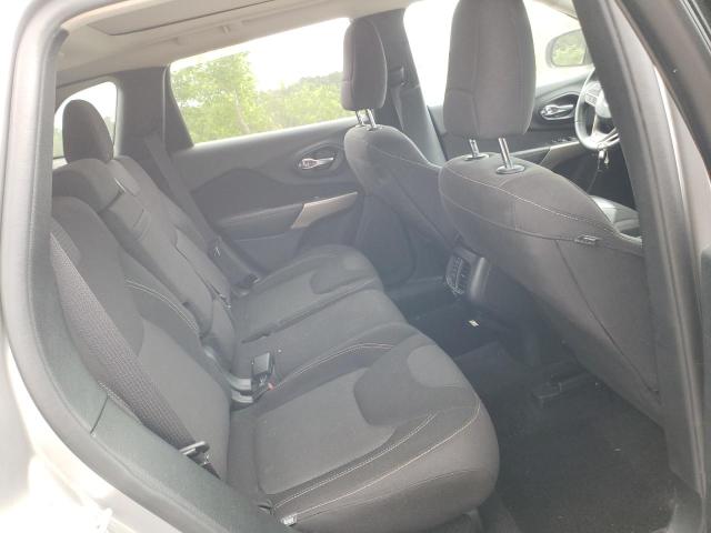 Photo 6 from auction – 2017 JEEP CHEROKEE L with VIN 1C4PJLCB9HD231137