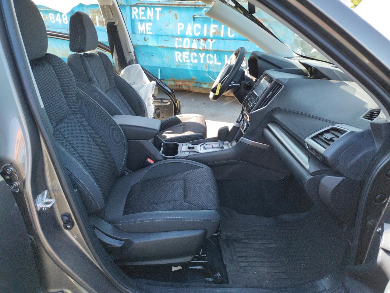 Photo 5 from auction – 2021 SUBARU FORESTER P with VIN JF2SKAJC6MH556923