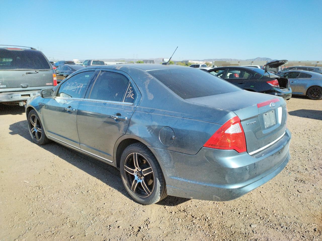 Photo 3 from auction – 2011 FORD FUSION SE with VIN 3FAHP0HA9BR323774