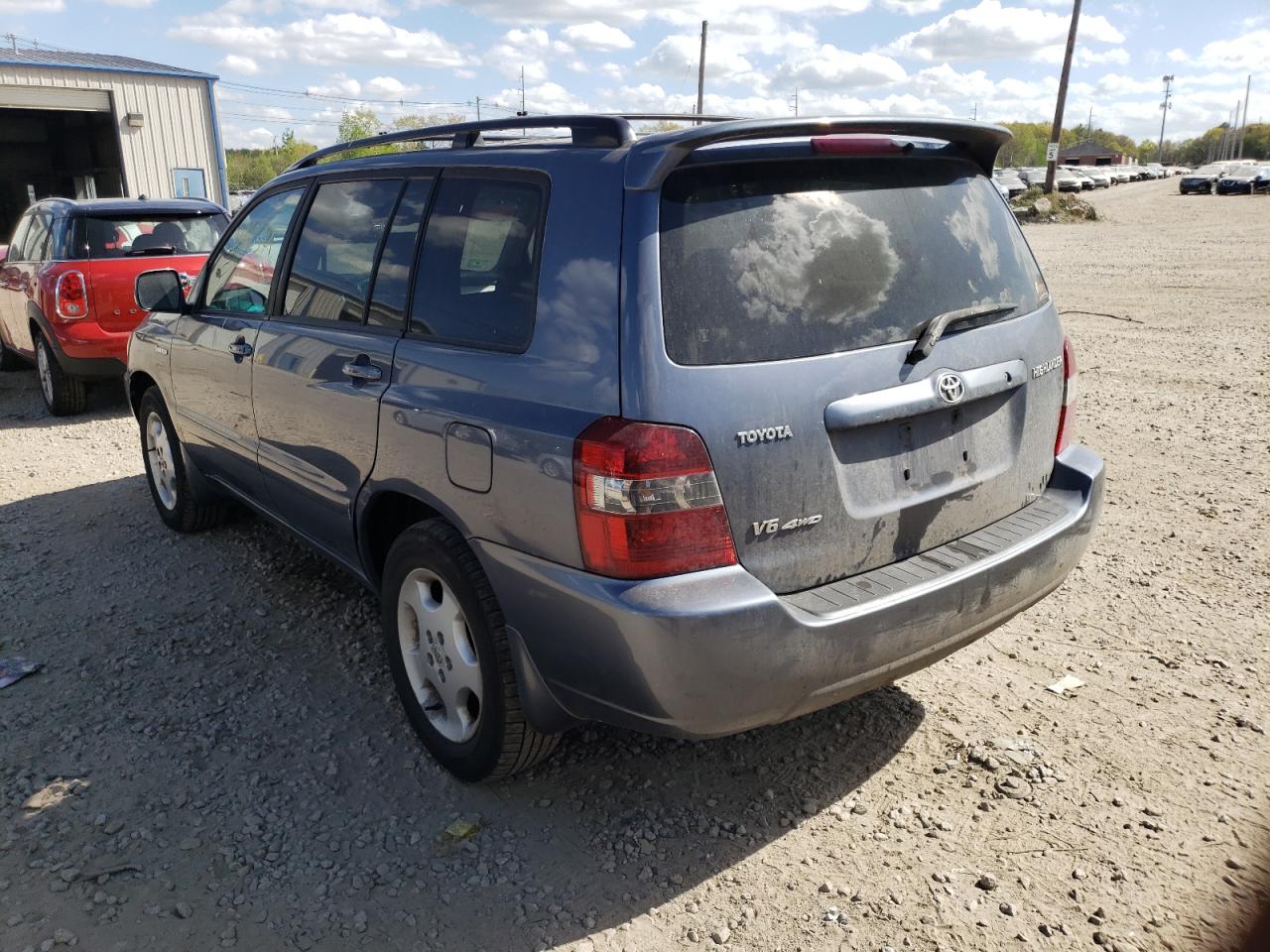 Photo 3 from auction – 2004 TOYOTA HIGHLANDER with VIN JTEEP21A040003602