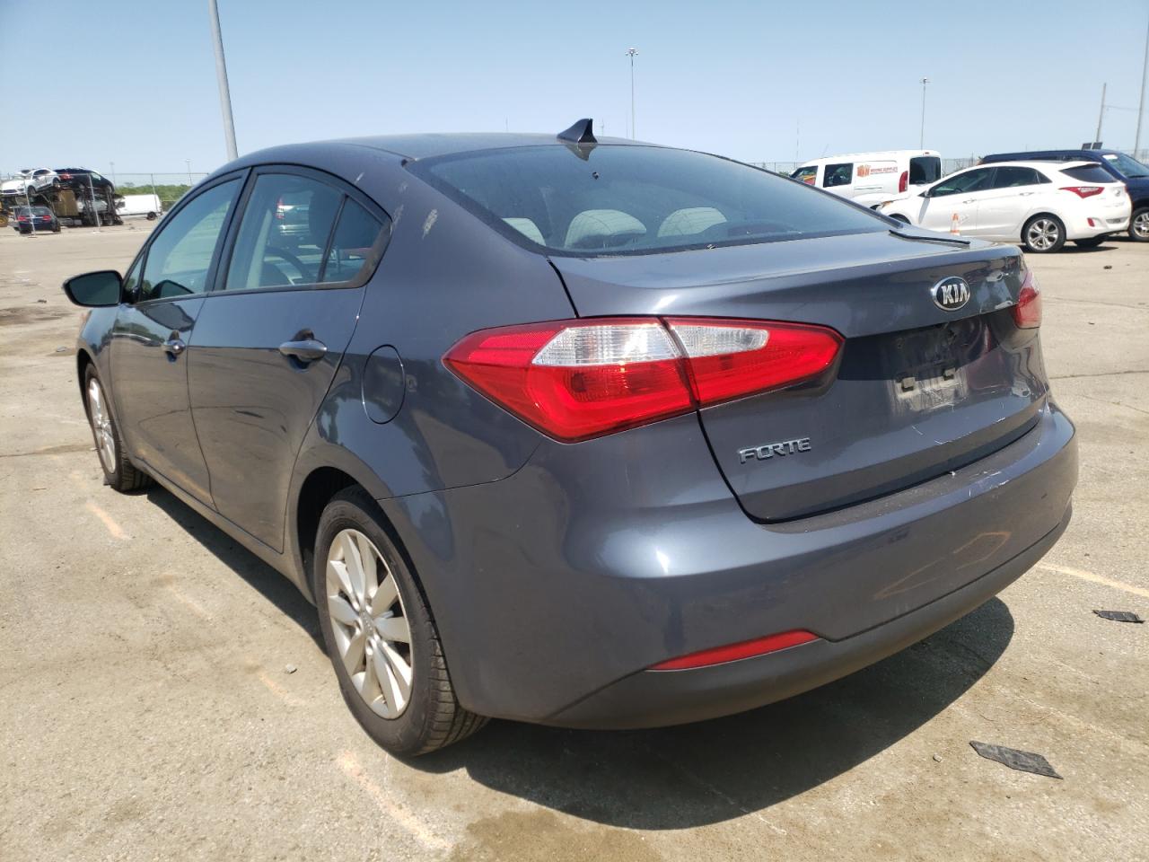 Photo 3 from auction – 2016 KIA FORTE LX with VIN KNAFX4A65G5479476
