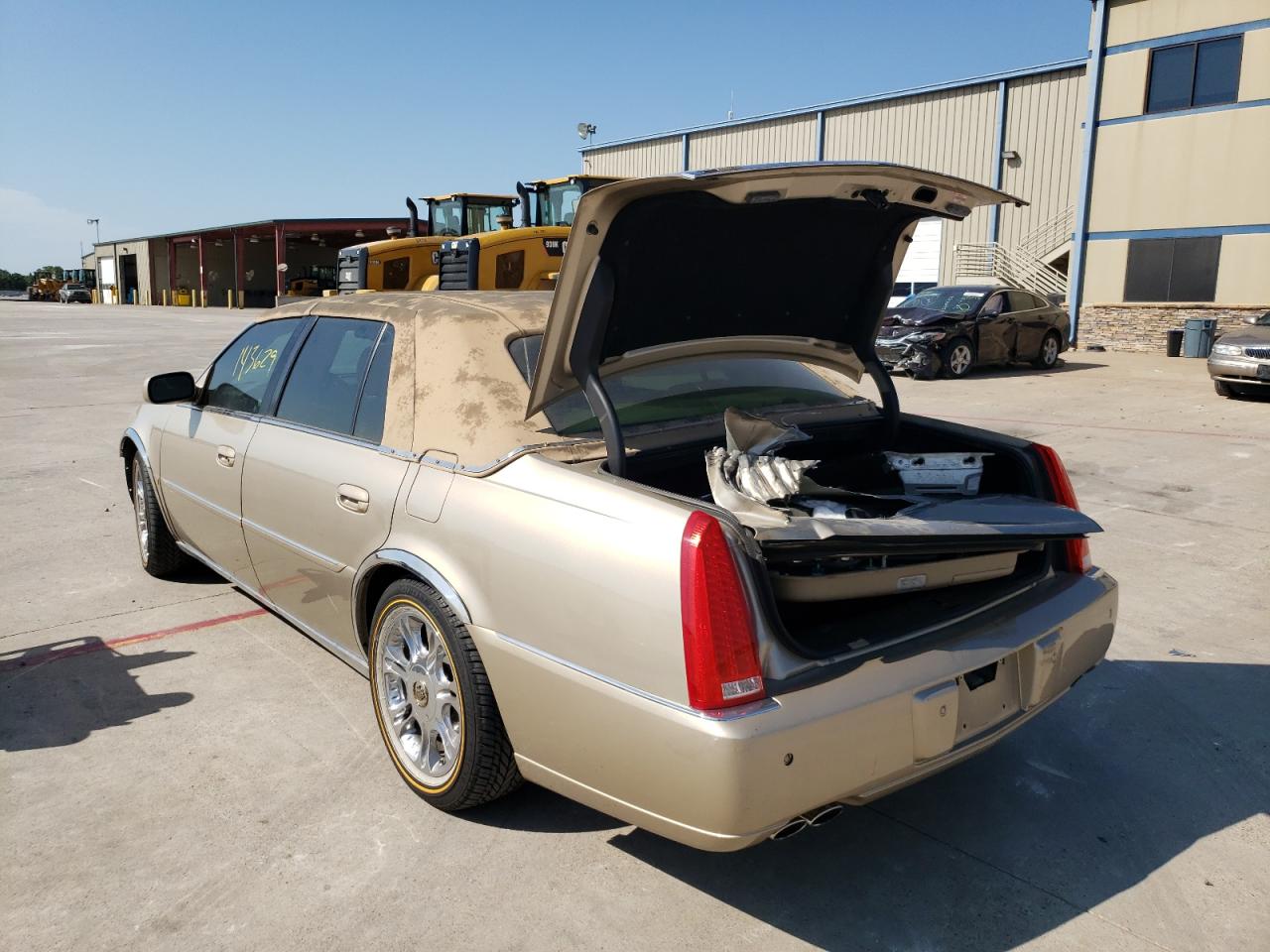 Photo 3 from auction – 2006 CADILLAC DTS with VIN 1G6KD57Y46U186748