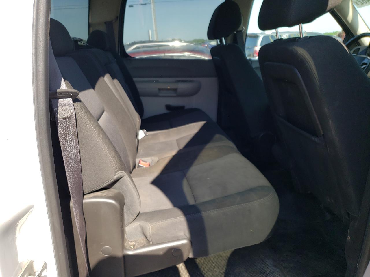 Photo 6 from auction – 2014 CHEVROLET SILVERADO with VIN 1GC4CZCG0EF173348