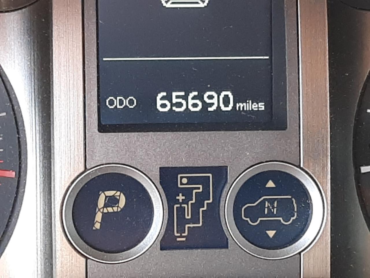 Photo 8 from auction – 2014 LEXUS GX 460 PRE with VIN JTJJM7FX2E5083198