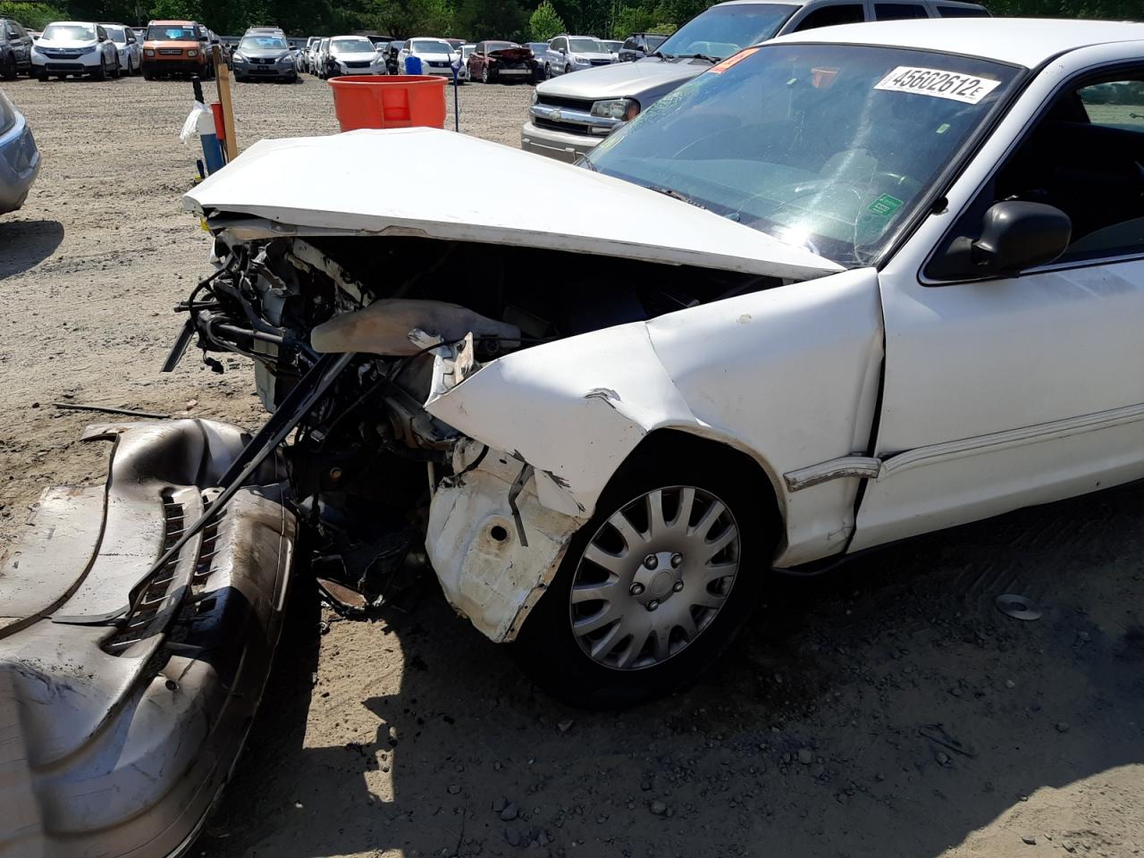 Photo 9 from auction – 1997 FORD CROWN VIC with VIN 2FALP71W4VX121262