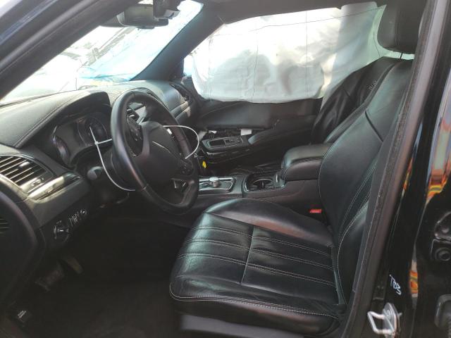 Photo 5 from auction – 2016 CHRYSLER 300 S with VIN 2C3CCAGG0GH244271