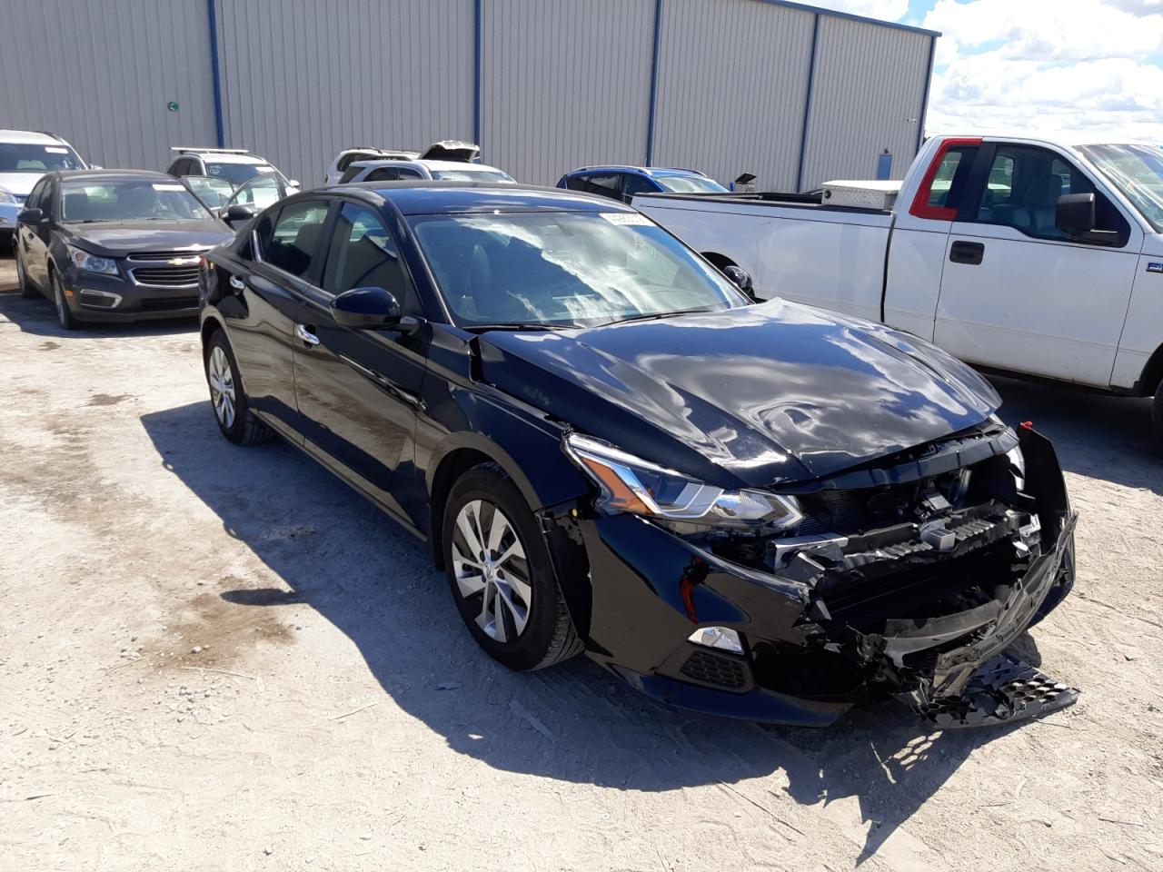 NISSAN ALTIMA S 2020 with VIN 1N4BL4BV2LC191798 - Photo from auction