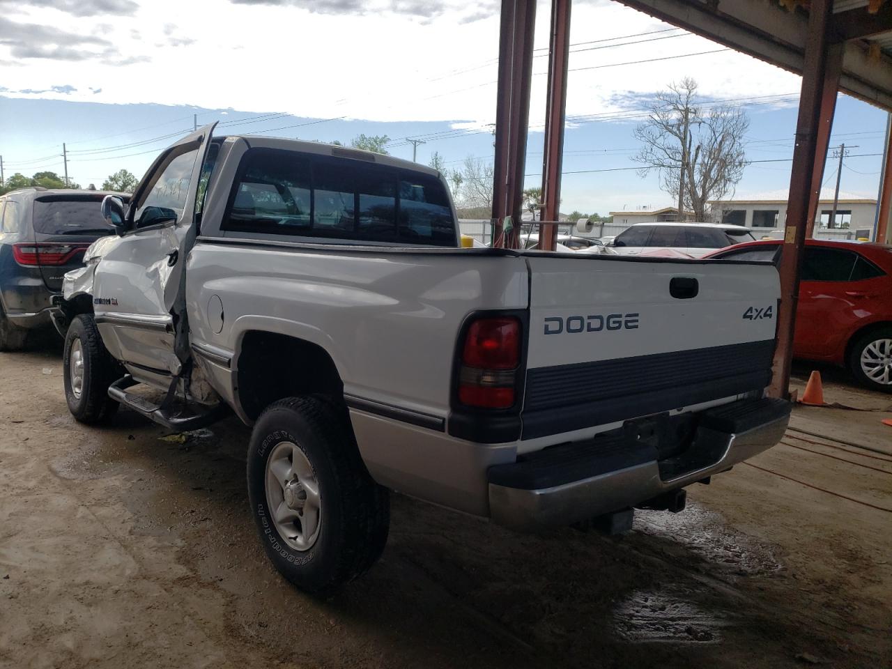 Фото 3 с аукциона – 1997 DODGE RAM 1500 с VIN 1B7HF16Z4VS261768
