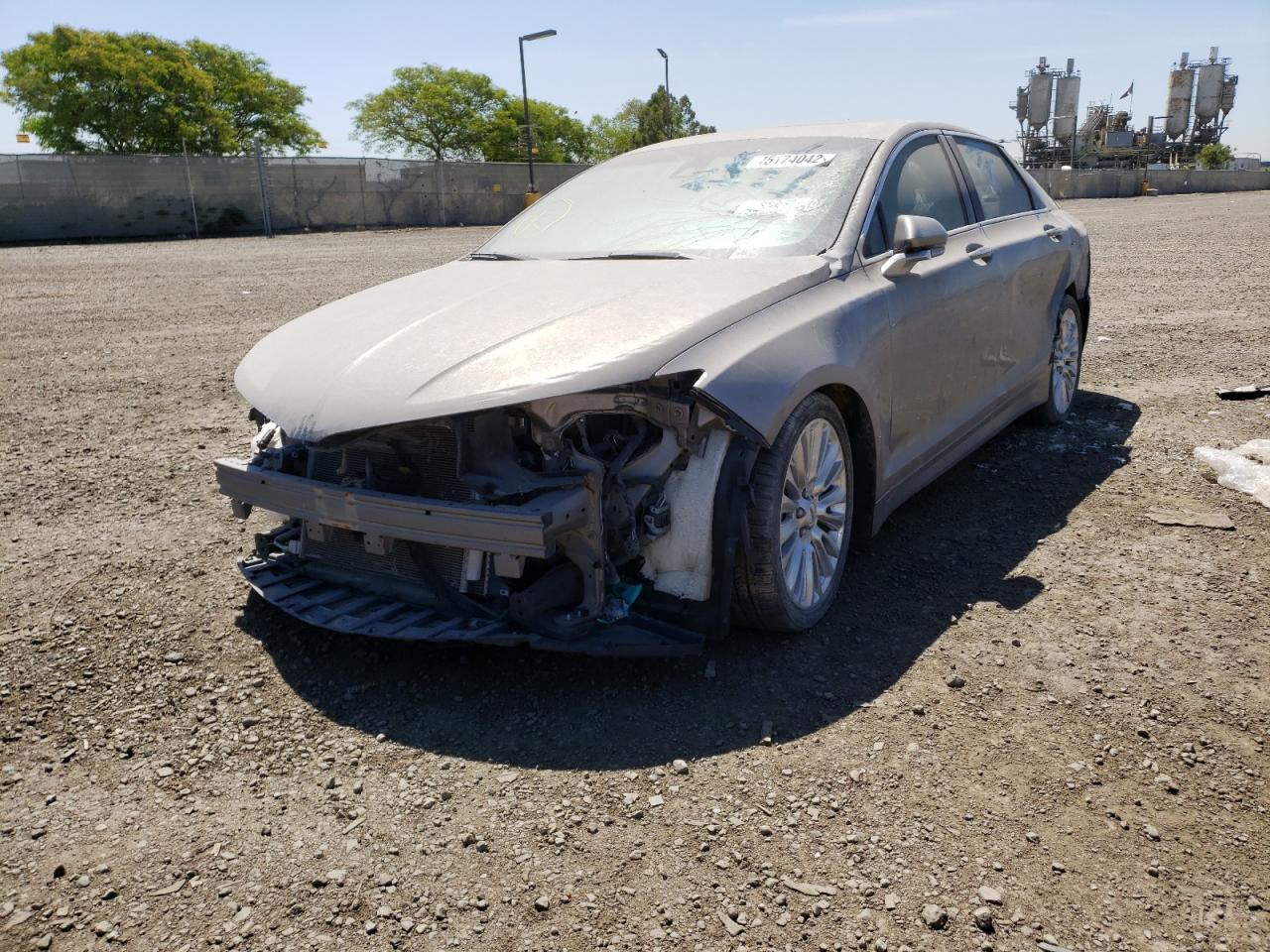 Photo 2 from auction – 2016 LINCOLN MKZ with VIN 3LN6L2GK2GR607690
