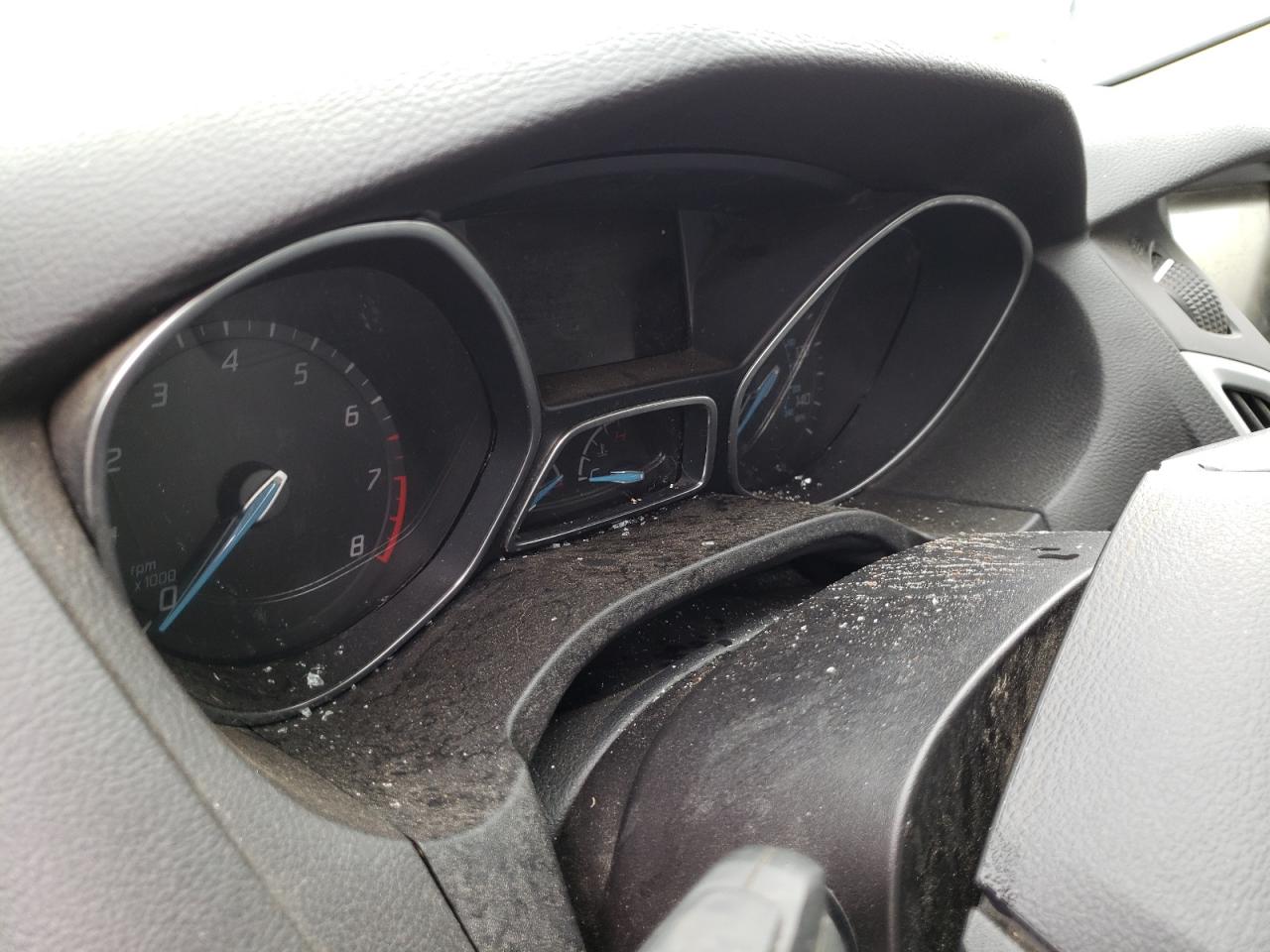 Photo 8 from auction – 2013 FORD FOCUS SE with VIN 1FADP3F29DL323447