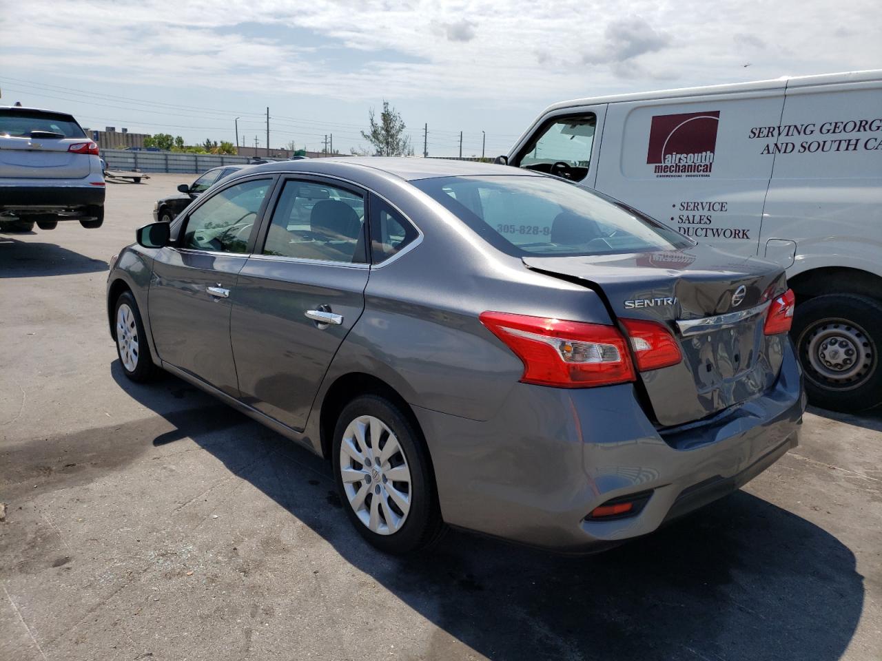 Photo 3 from auction – 2019 NISSAN SENTRA S with VIN 3N1AB7AP2KY360448
