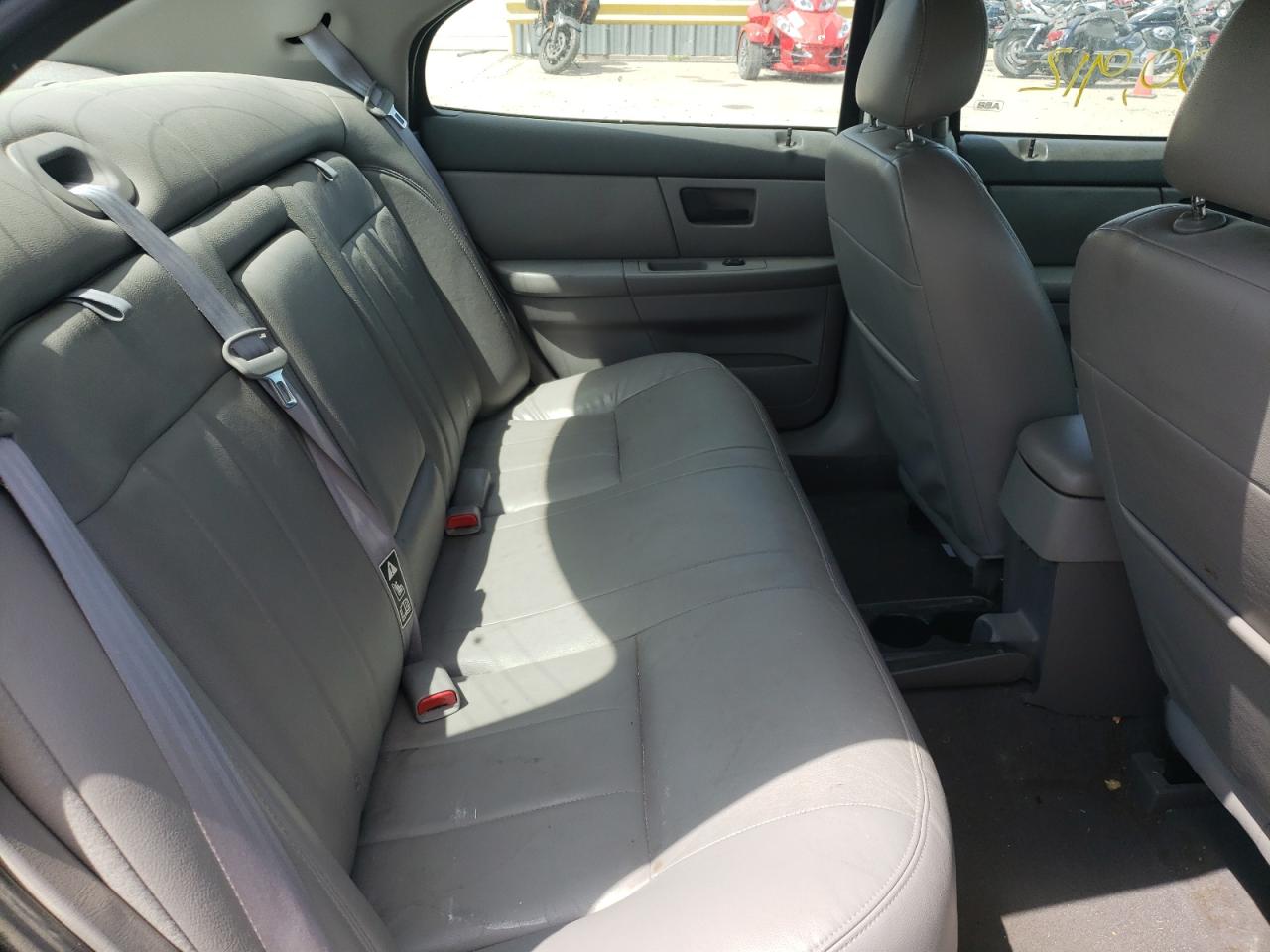 Photo 6 from auction – 2003 MERCURY SABLE LS P with VIN 1MEFM55S33G627565