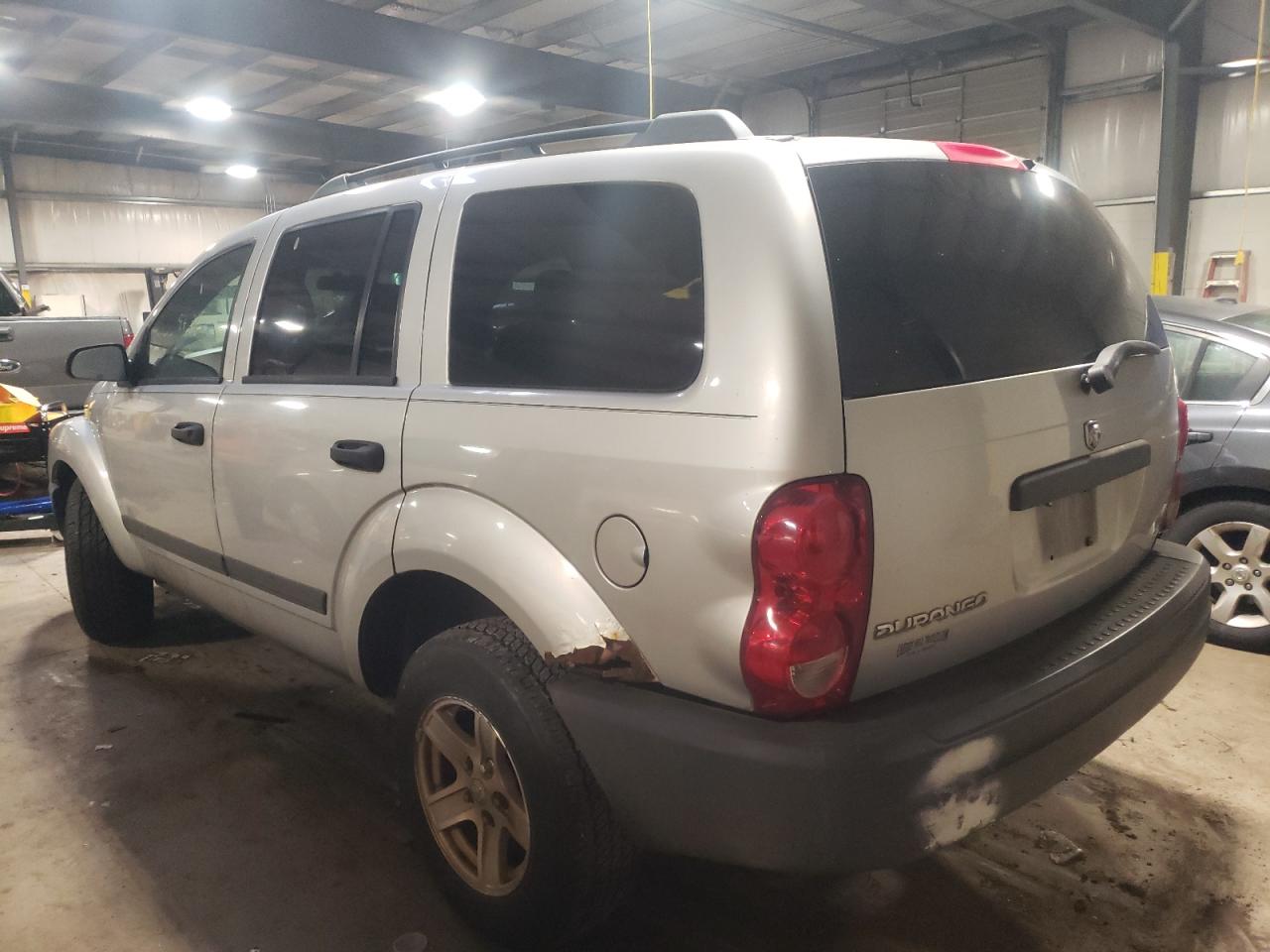Фото 3 с аукциона – 2006 DODGE DURANGO SX с VIN 1D4HB38N56F165789