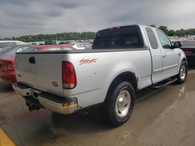 Photo 4 from auction – 2000 FORD F150 with VIN 1FTRX17W6YNC08823