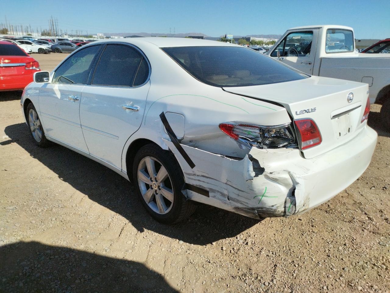 Photo 3 from auction – 2005 LEXUS ES 330 with VIN JTHBA30G455135592