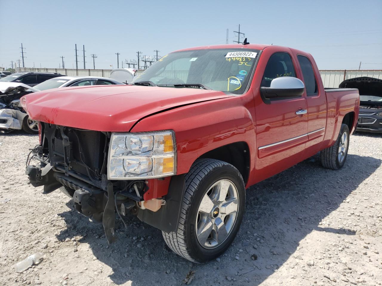 Photo 2 from auction – 2011 CHEVROLET SILVERADO with VIN 1GCRCSE02BZ444823