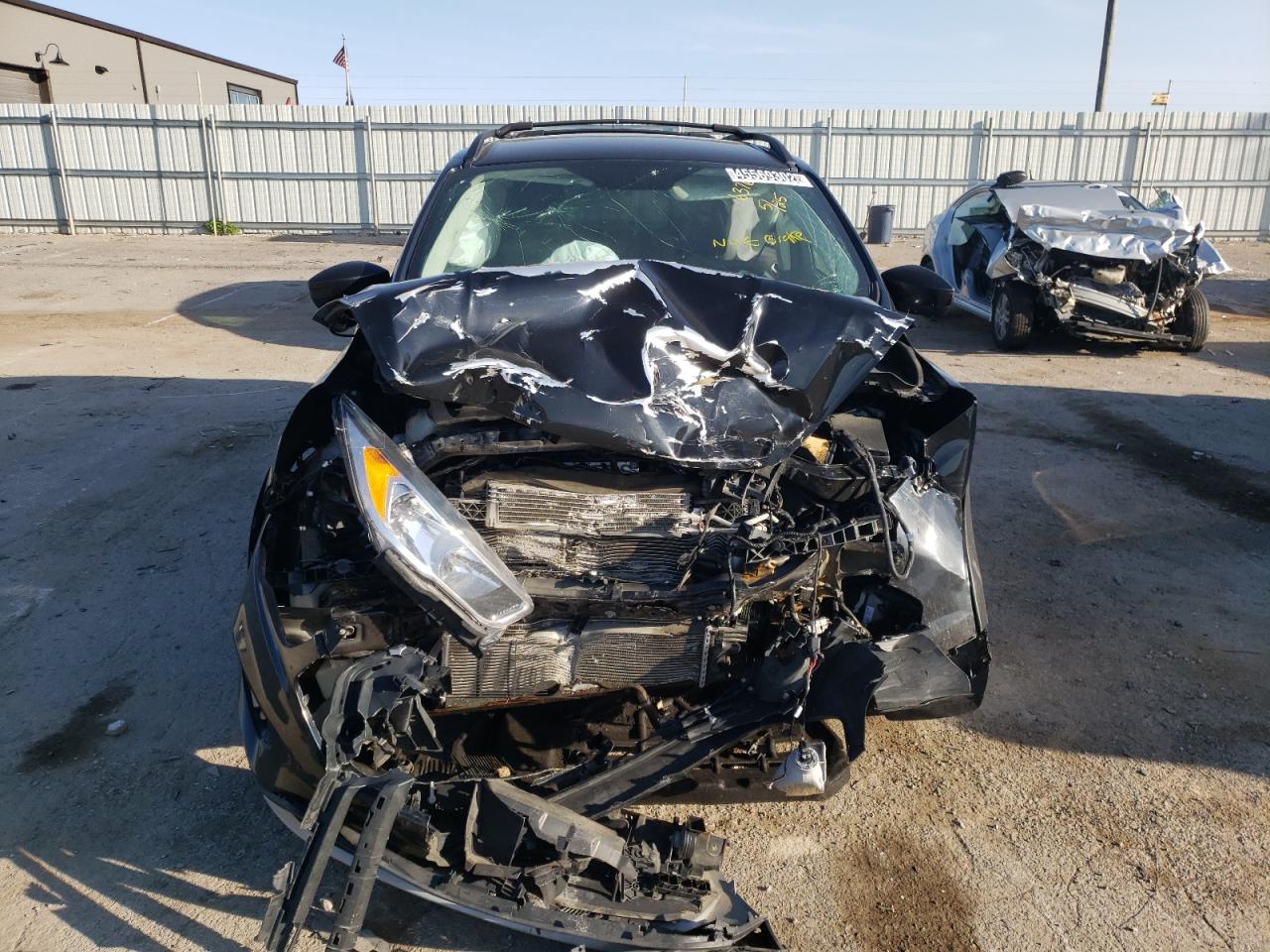 Photo 9 from auction – 2017 FORD ESCAPE SE with VIN 1FMCU9GDXHUD46376