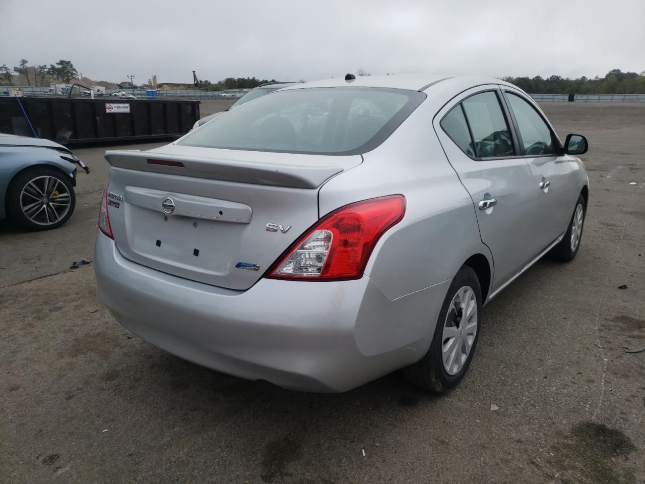 Photo 4 from auction – 2013 NISSAN VERSA S with VIN 3N1CN7AP1DL850671