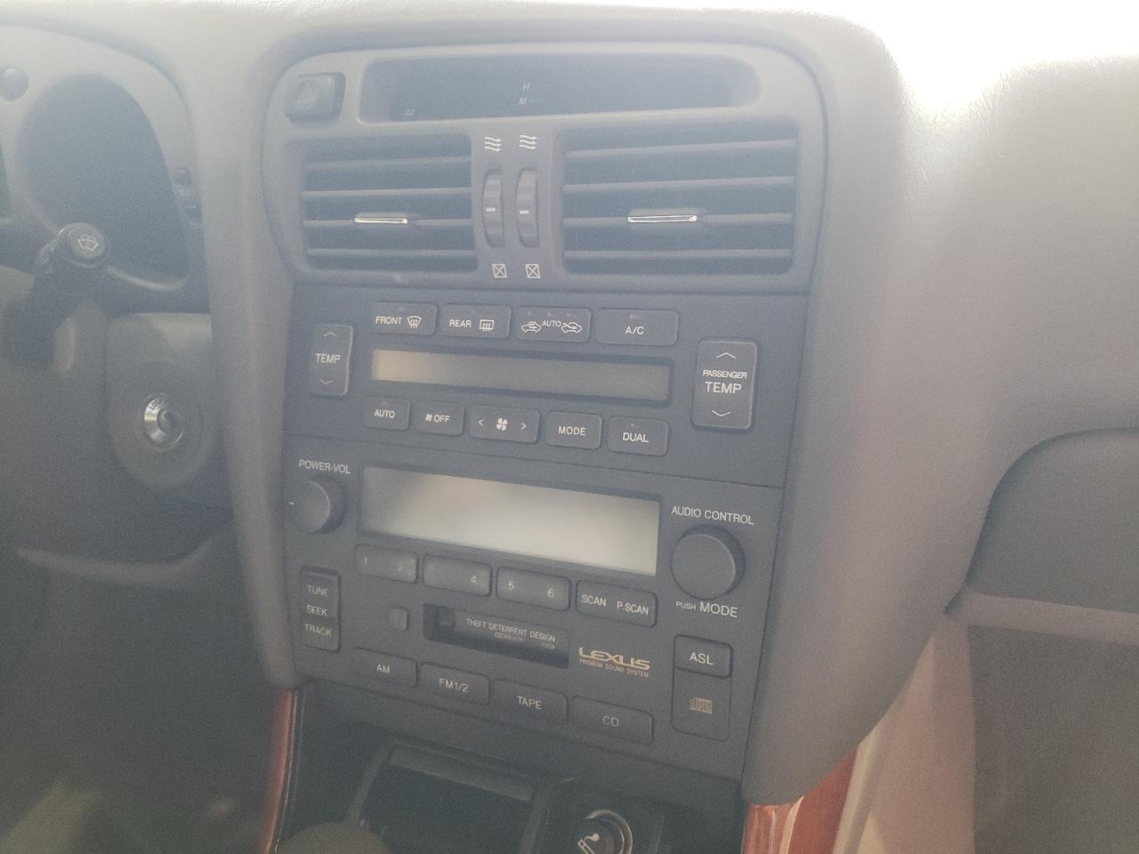 Photo 9 from auction – 2000 LEXUS GS 300 with VIN JT8BD68S4Y0096800