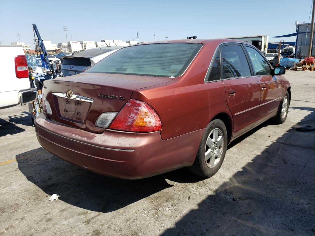 Photo 4 from auction – 2000 TOYOTA AVALON XL with VIN 4T1BF28B3YU045426