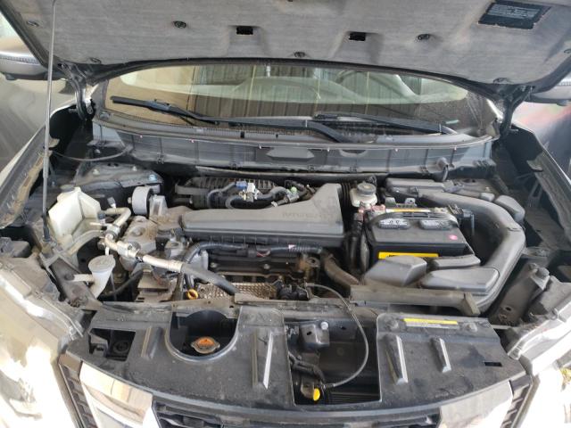 Photo 7 from auction – 2017 NISSAN ROGUE S with VIN 5N1AT2MT7HC886142