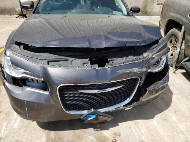 Photo 9 from auction – 2015 CHRYSLER 300 LIMITE with VIN 2C3CCAAG0FH786073