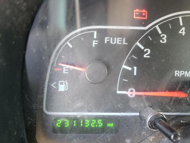Photo 8 from auction – 2000 FORD WINDSTAR with VIN 2FMZA5042YBC36739