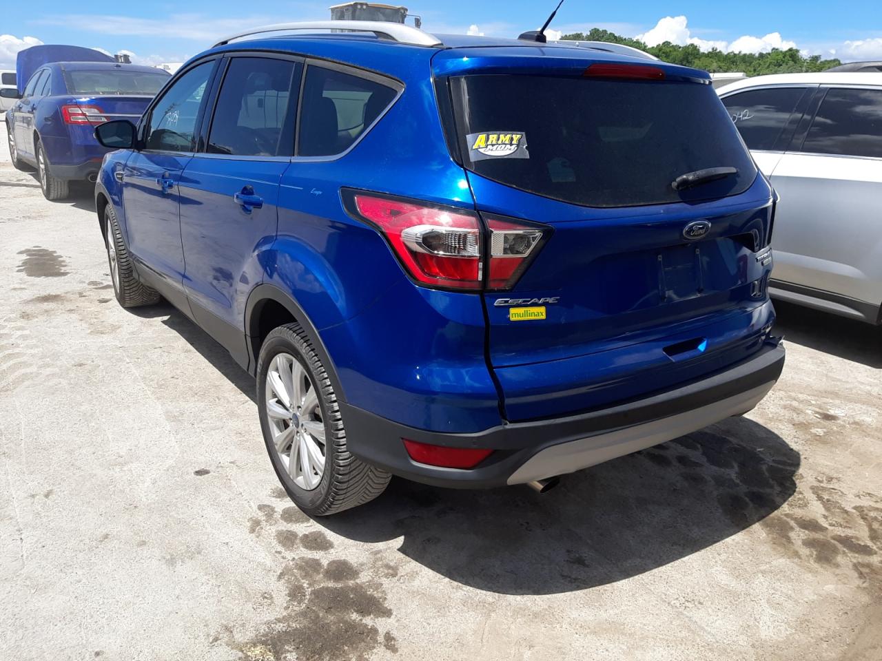Photo 3 from auction – 2017 FORD ESCAPE TIT with VIN 1FMCU0JDXHUD05265