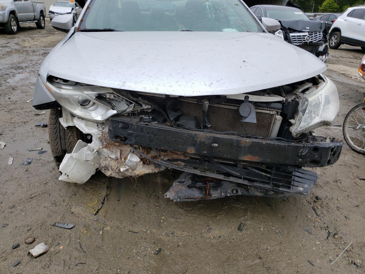 Photo 9 from auction – 2014 TOYOTA CAMRY L with VIN 4T4BF1FK3ER404501
