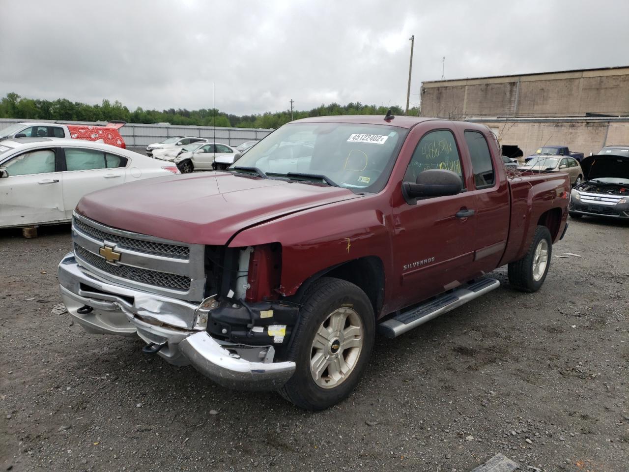 Photo 2 from auction – 2013 CHEVROLET SILVERADO with VIN 1GCRKSE73DZ336827