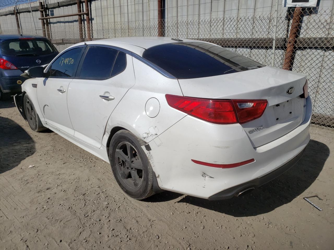 Photo 3 from auction – 2015 KIA OPTIMA LX with VIN KNAGM4A76F5583723