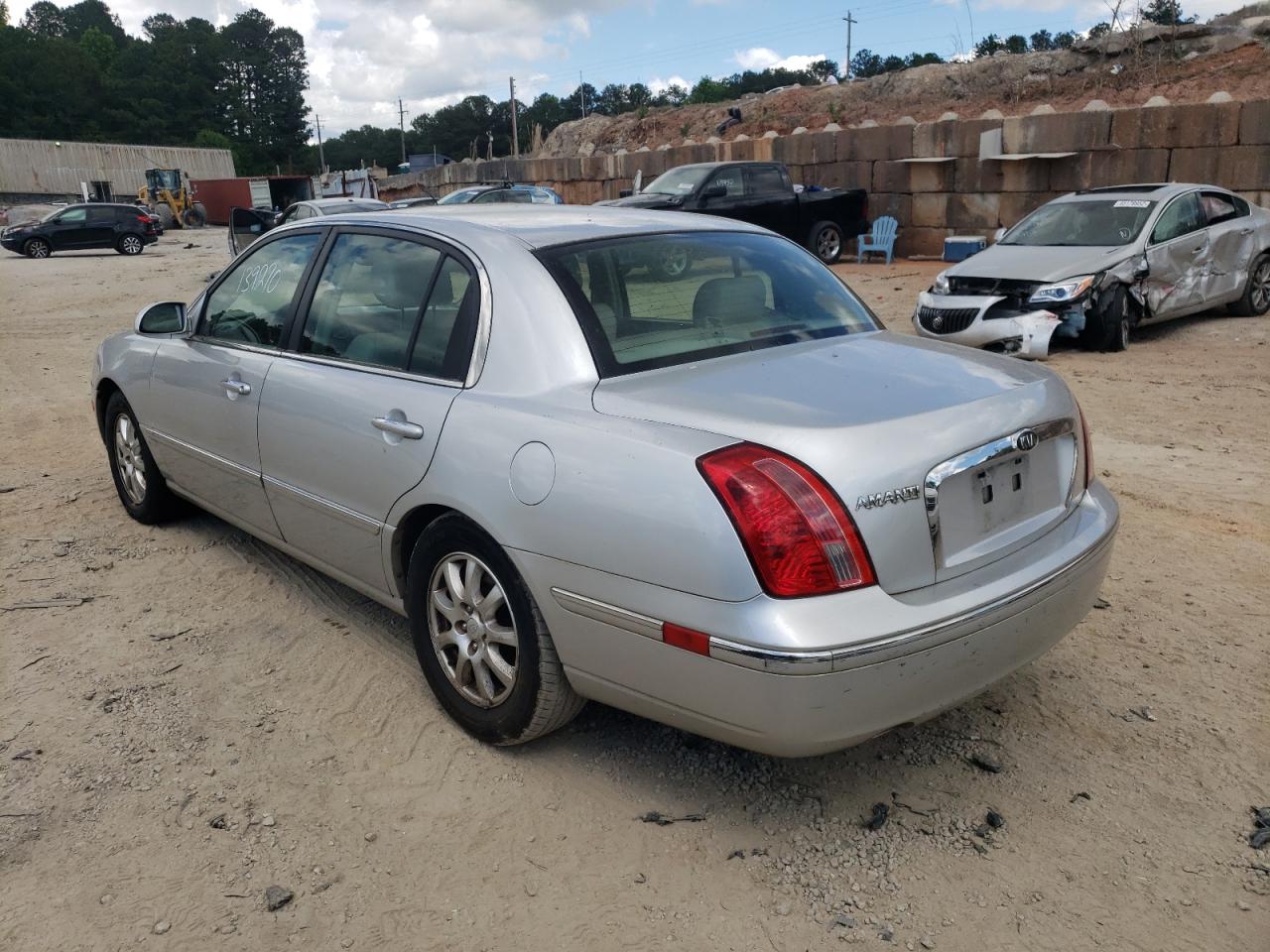 Photo 3 from auction – 2008 KIA AMANTI with VIN KNALD125585155610
