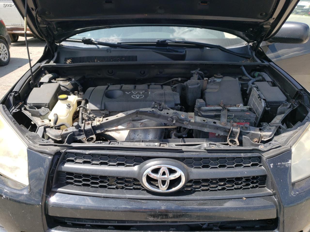 Photo 7 from auction – 2010 TOYOTA RAV4 with VIN JTMBF4DV6A5019208