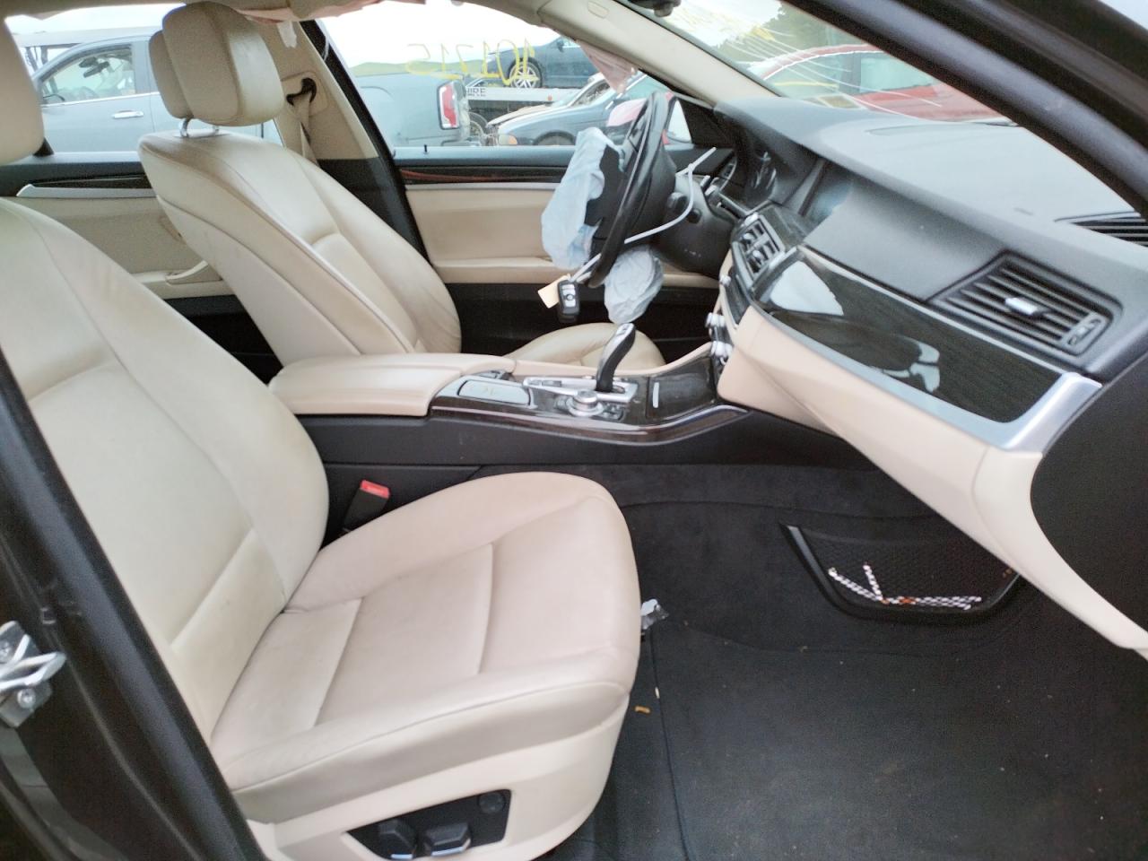 Photo 5 from auction – 2013 BMW 528 XI with VIN WBAXH5C51DDW12943