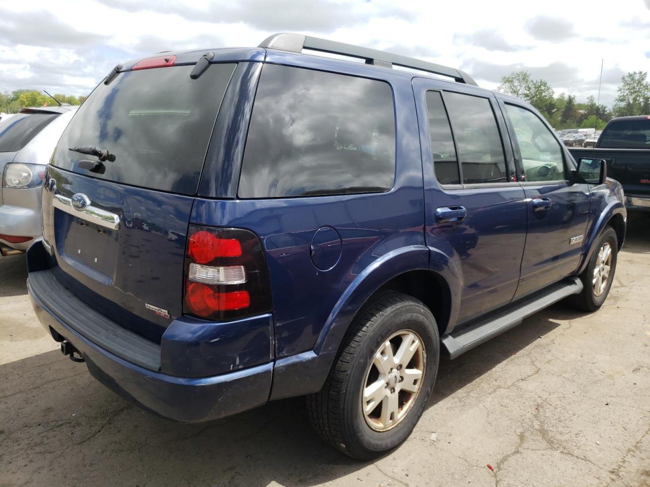 Photo 4 from auction – 2007 FORD EXPLORER X with VIN 1FMEU73E17UB72708