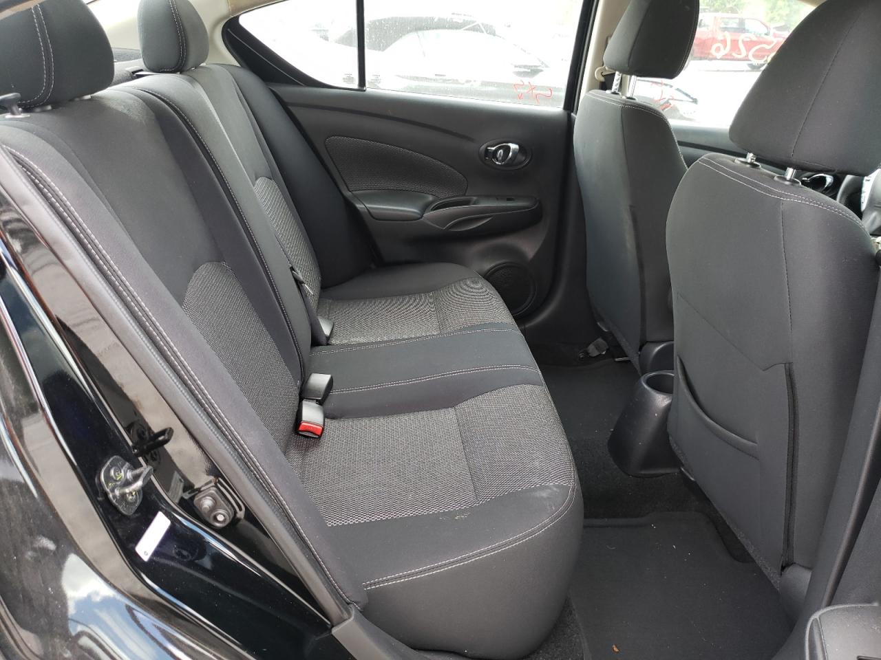 Photo 6 from auction – 2017 NISSAN VERSA S with VIN 3N1CN7AP2HL821802