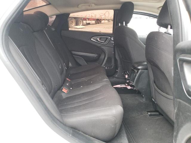 Photo 6 from auction – 2015 CHRYSLER 200 LIMITE with VIN 1C3CCCAB3FN535362