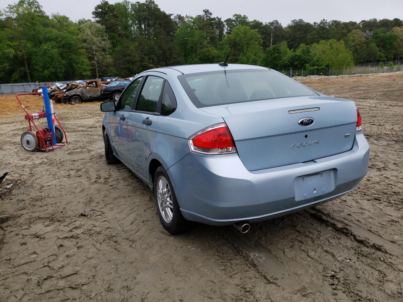 Photo 3 from auction – 2009 FORD FOCUS SE with VIN 1FAHP35N39W247842