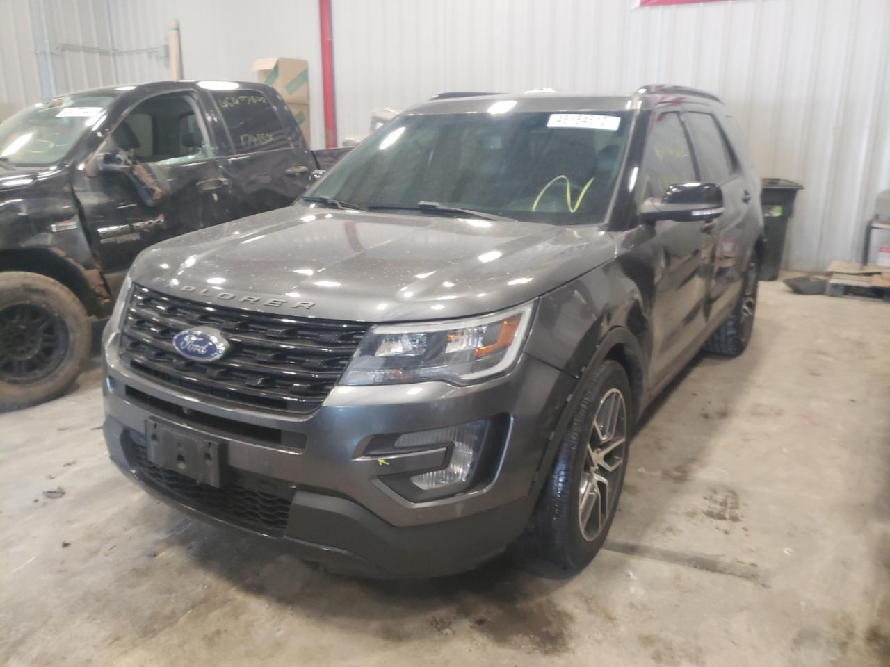 Photo 2 from auction – 2016 FORD EXPLORER S with VIN 1FM5K8GT7GGB52109