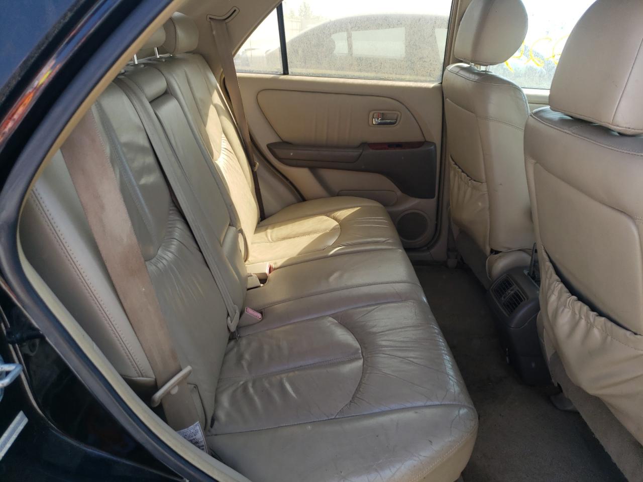 Photo 6 from auction – 2002 LEXUS RX 300 with VIN JTJHF10U020267522