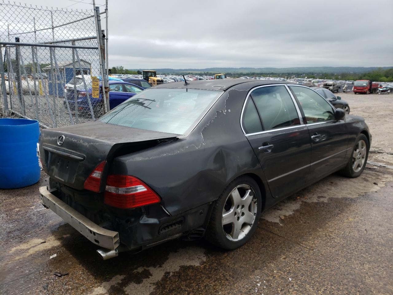 Photo 4 from auction – 2005 LEXUS LS 430 with VIN JTHBN36F755025543