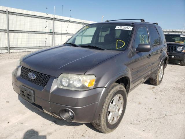 Photo 2 from auction – 2006 FORD ESCAPE LIM with VIN 1FMYU94156KA68768