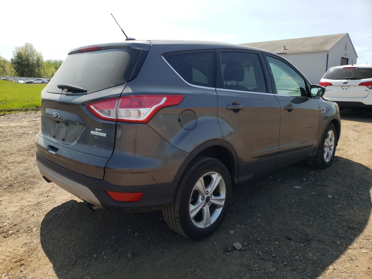 Photo 4 from auction – 2015 FORD ESCAPE SE with VIN 1FMCU0GX1FUC76012