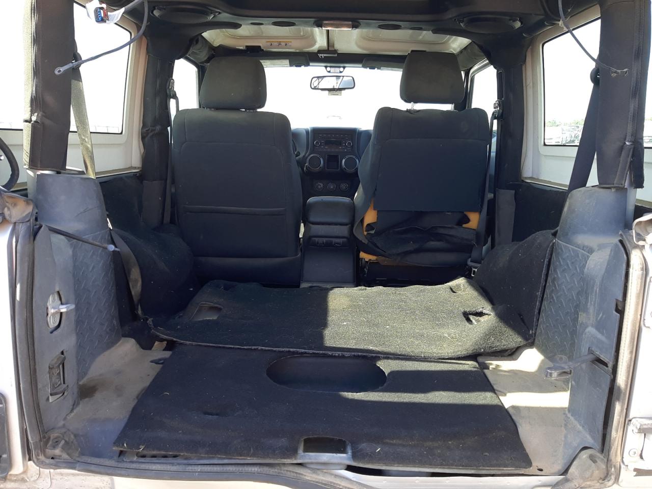 Photo 6 from auction – 2012 JEEP WRANGLER S with VIN 1C4AJWAG8CL194652